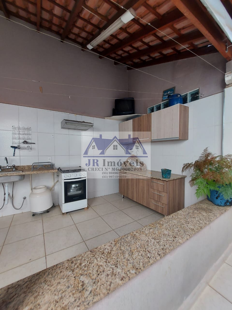 Casa à venda com 3 quartos, 1 suíte, 2 vagas e 222m² no Centro, Piranguinho (MG) — foto 7 de 30