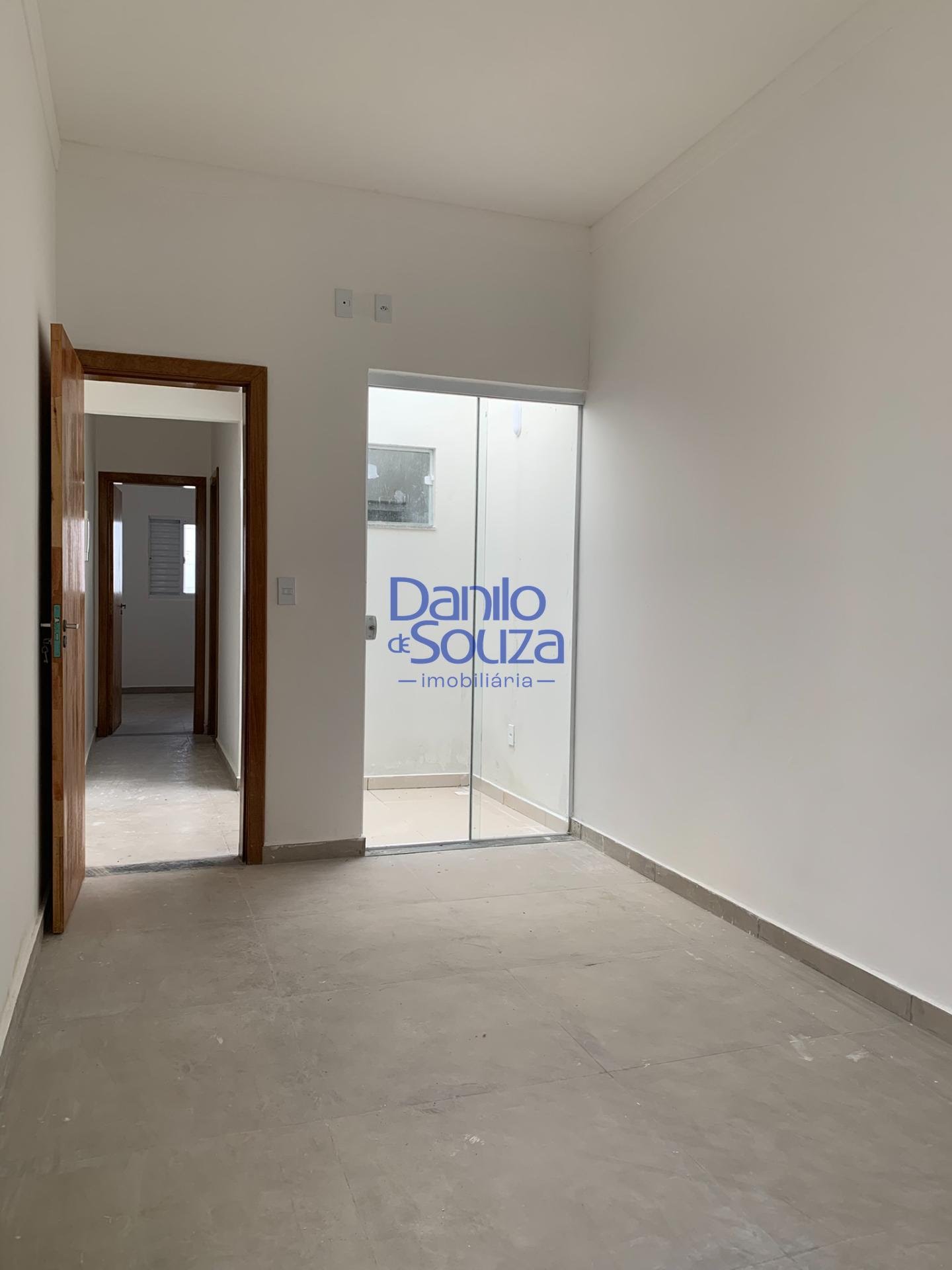Casa à venda com 2 quartos, 1 suíte, 2 vagas e 100m² no Dona Adélia II, Araxá (MG) — foto 8 de 12