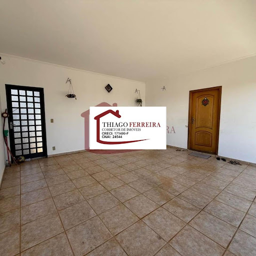 Casa em Jardim Cinelândia  -  Santa Rita do Passa Quatro