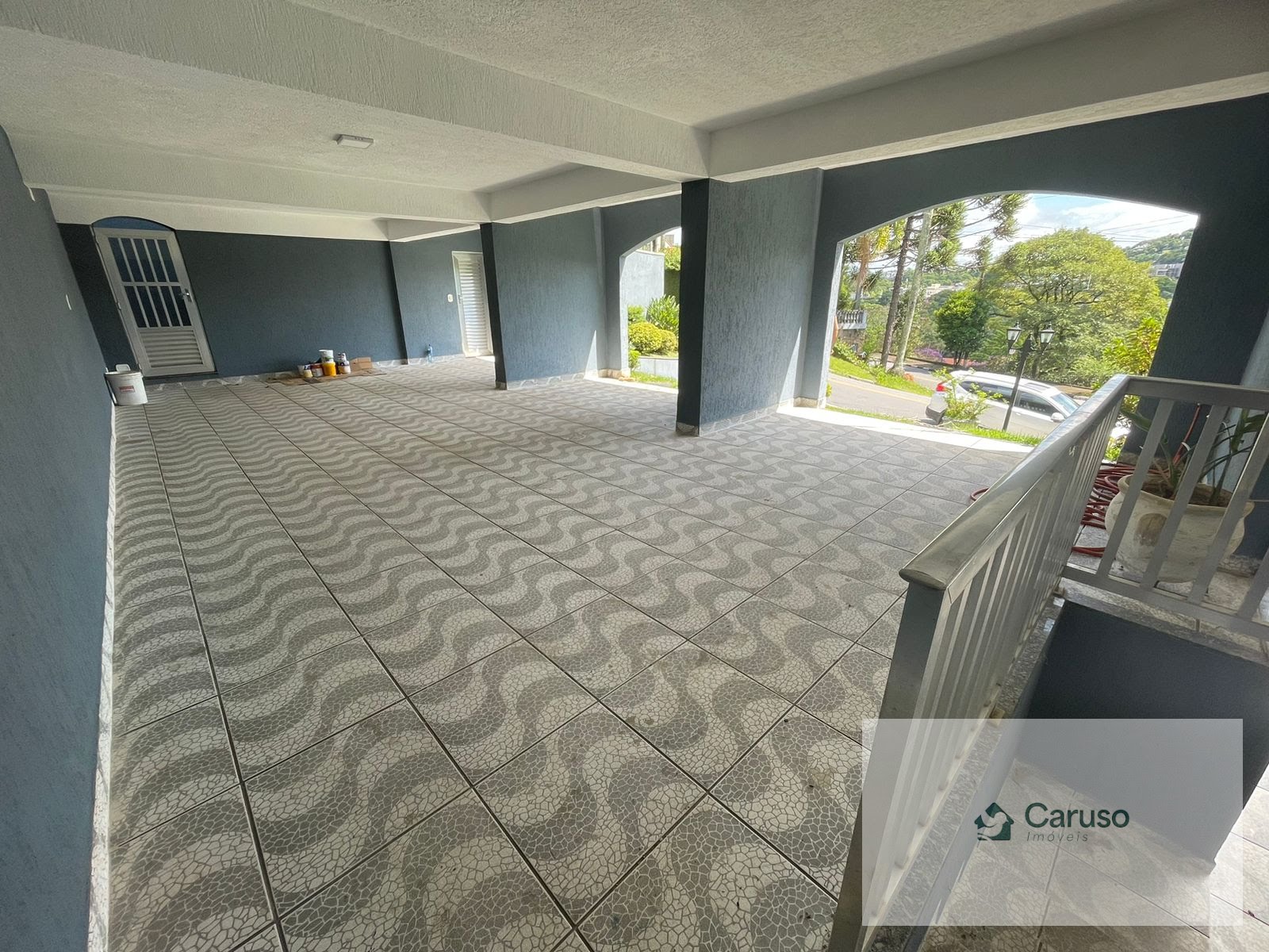Casa à venda com 3 quartos, 1 suíte, 5 vagas e 259m² no Condomínio Country Club, Arujá (SP) — foto 3 de 23