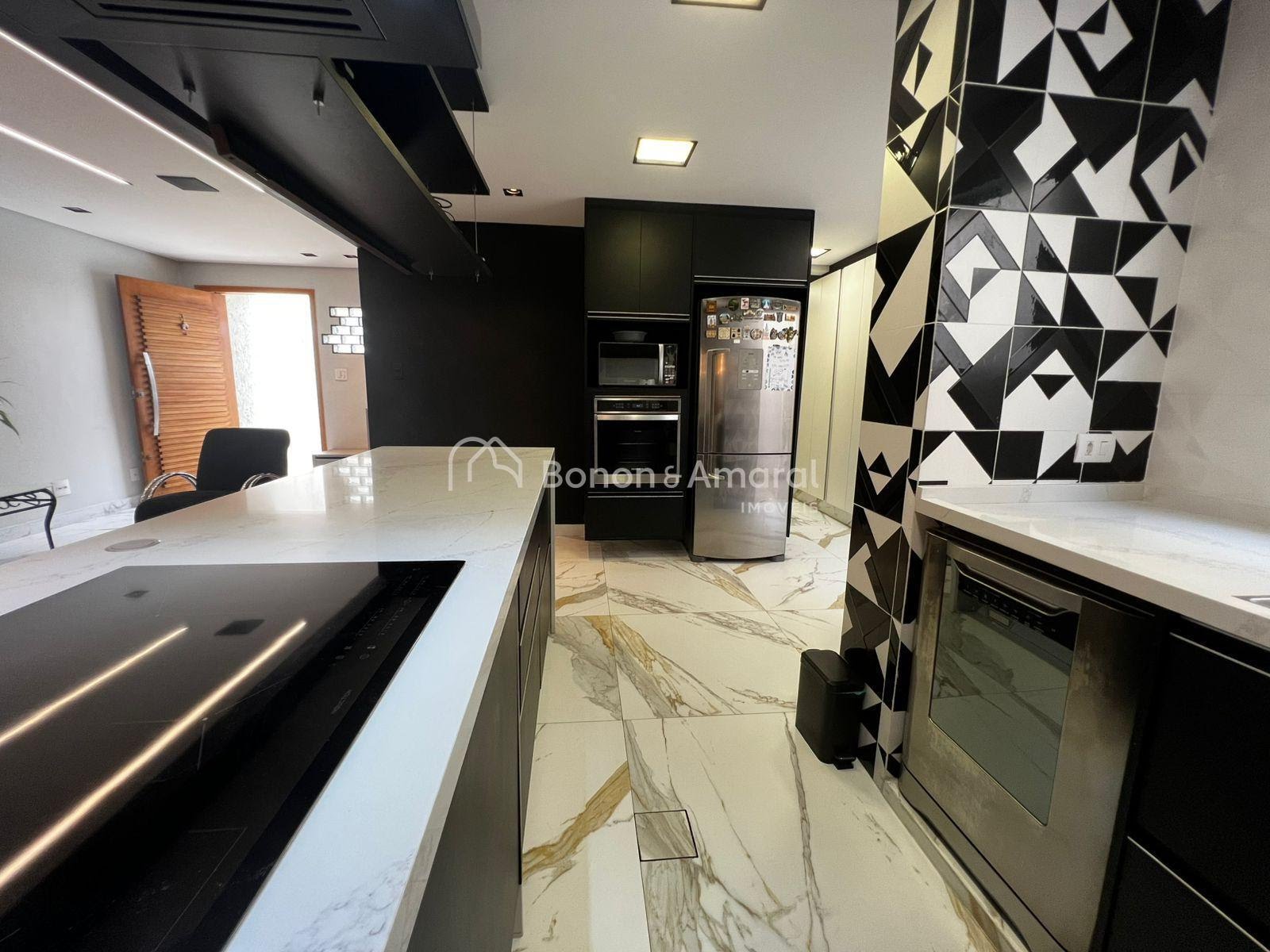 Casa, 4 quartos, 206 m² - Foto 5