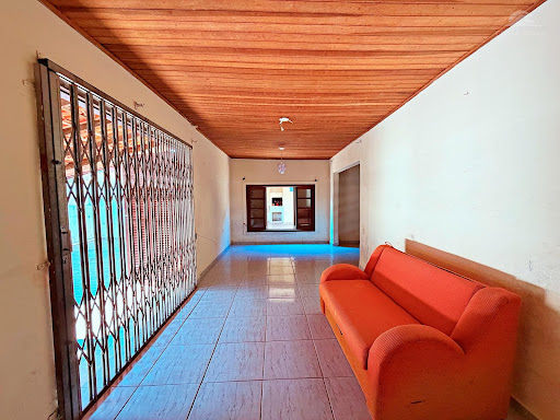 Oportunidade Bom Retiro, Matinhos: Casa Principal + Edícula!