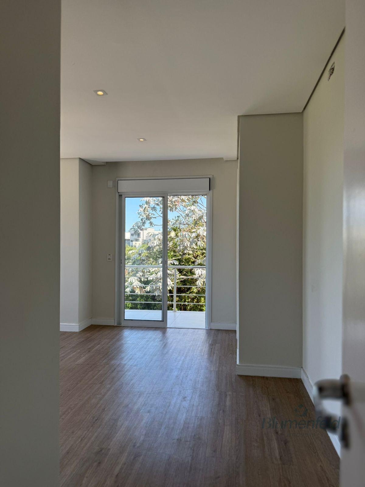 Casa à venda com 4 quartos, 3 suítes, 5 vagas e 320m² no Jardim Fazenda Rincao, Arujá (SP) — foto 13 de 30