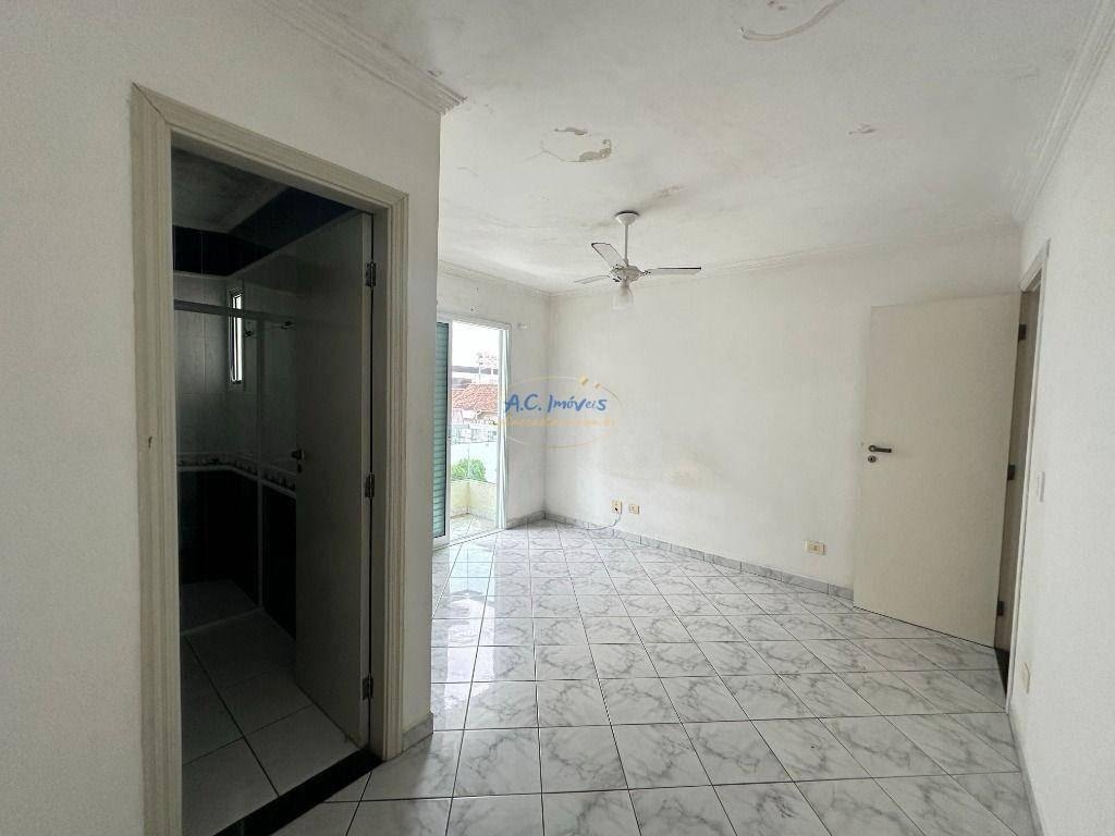 Casa à venda com 3 quartos, 1 suíte, 2 vagas e 132m² no Canto do Forte, Praia Grande (SP) — foto 15 de 27