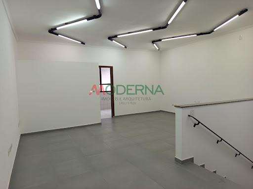 Prédio Inteiro à Venda em Taboão, SBC | 262m²