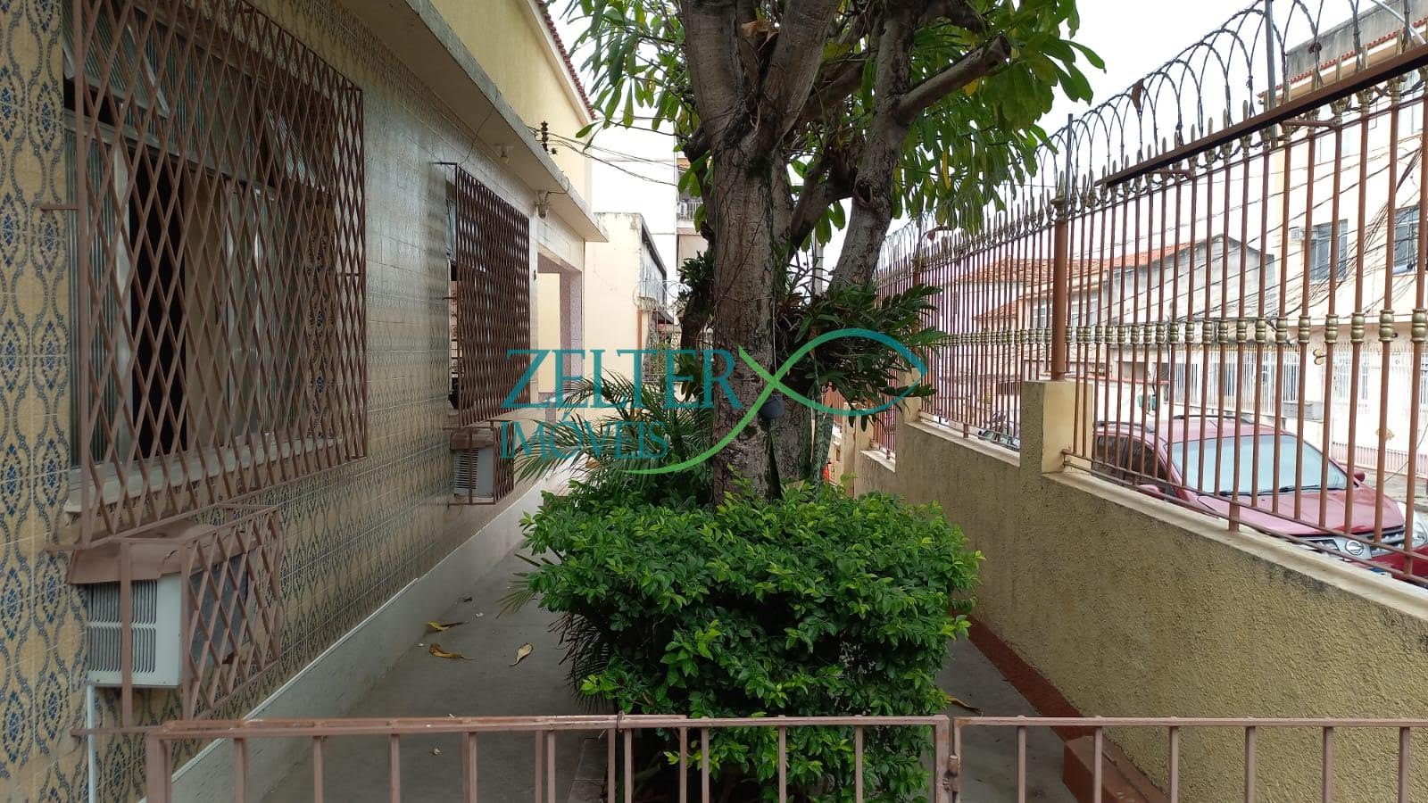 Casa à venda com 3 quartos, 1 banheiro, 2 vagas e 252m² no Vista Alegre, Rio de Janeiro (RJ) — foto 10 de 23