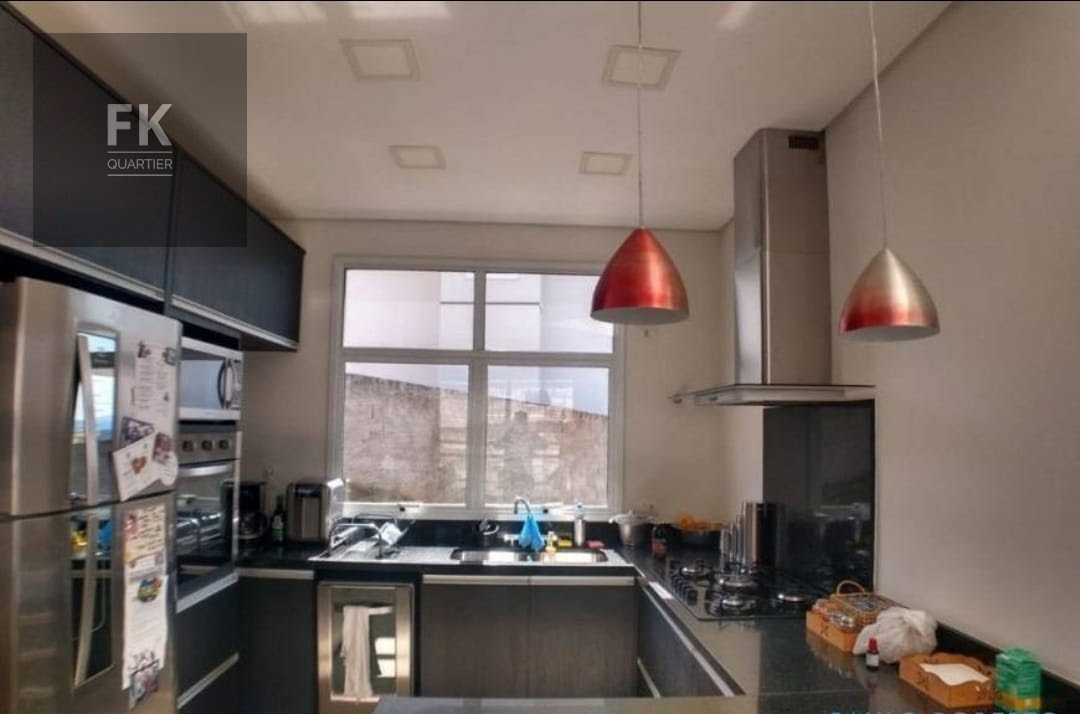 Casa à venda com 5 quartos, 3 suítes, 4 vagas e 245m² no Suru, Santana de Parnaíba (SP) — foto 6 de 20