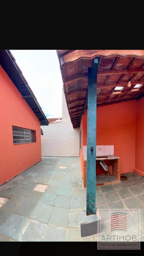 Casa em Super Quadra Morumbi, SP | 3 Dorms, 2 Suítes