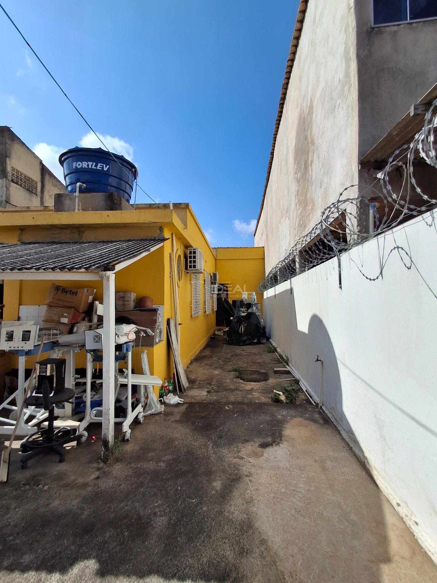 Casa à venda com 3 quartos, 2 banheiros, 2 vagas e 180m² no Parque Turf Club, Campos dos Goytacazes (RJ) — foto 20 de 26