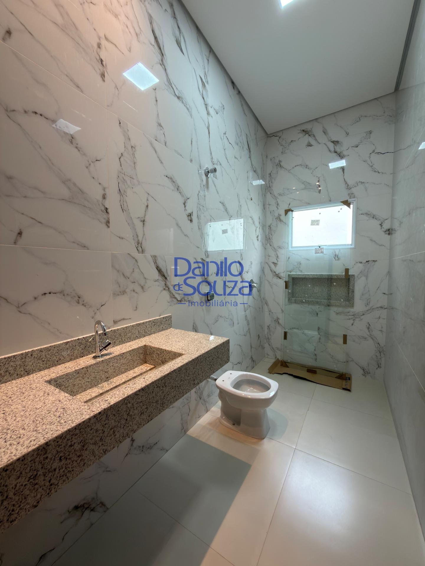 Casa à venda com 3 quartos, 1 suíte, 2 vagas e 240m² no Jardim Europa V, Araxá (MG) — foto 15 de 15