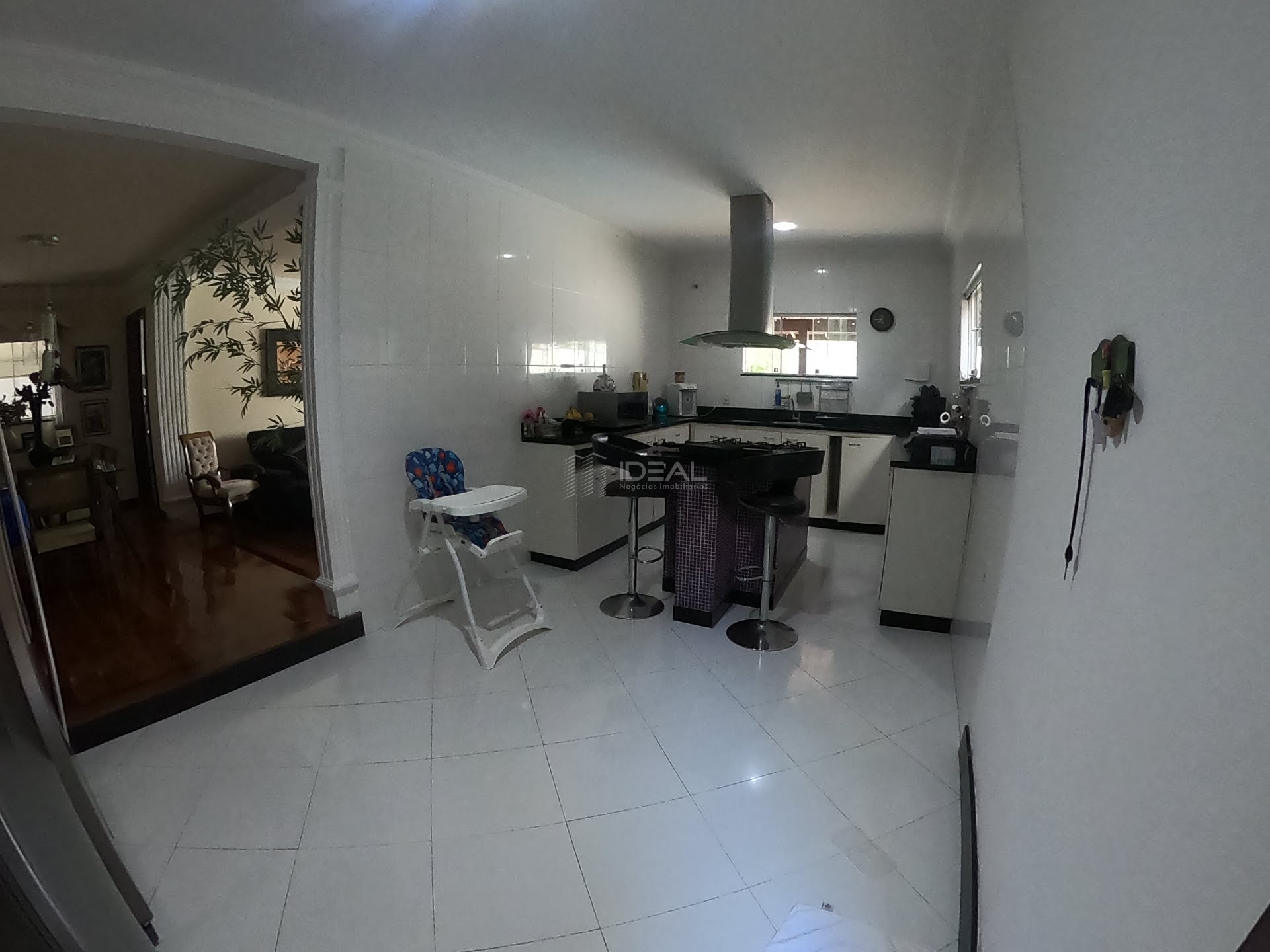 Casa à venda com 4 quartos, 2 suítes, 3 vagas e 360m² no Alphaville, Campos dos Goytacazes (RJ) — foto 17 de 30