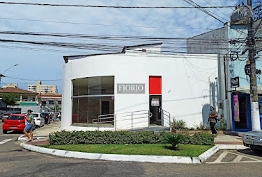 Compre Loja em Parque Residencial Laranjeiras  - Serra