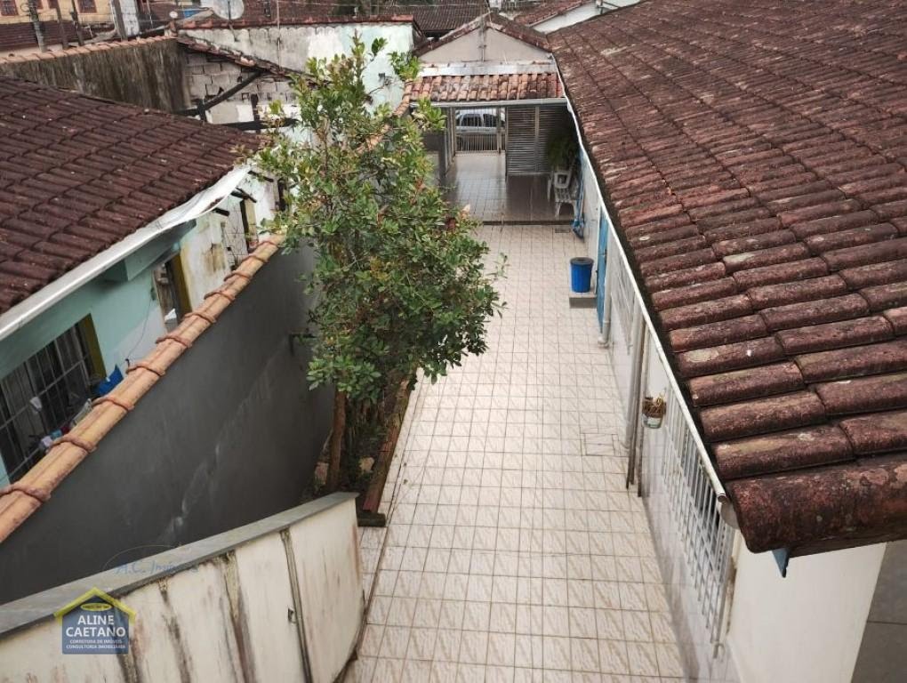 Casa à venda com 3 quartos, 3 banheiros, 5 vagas e 116m² no Cidade das Crianças, Praia Grande — foto principal