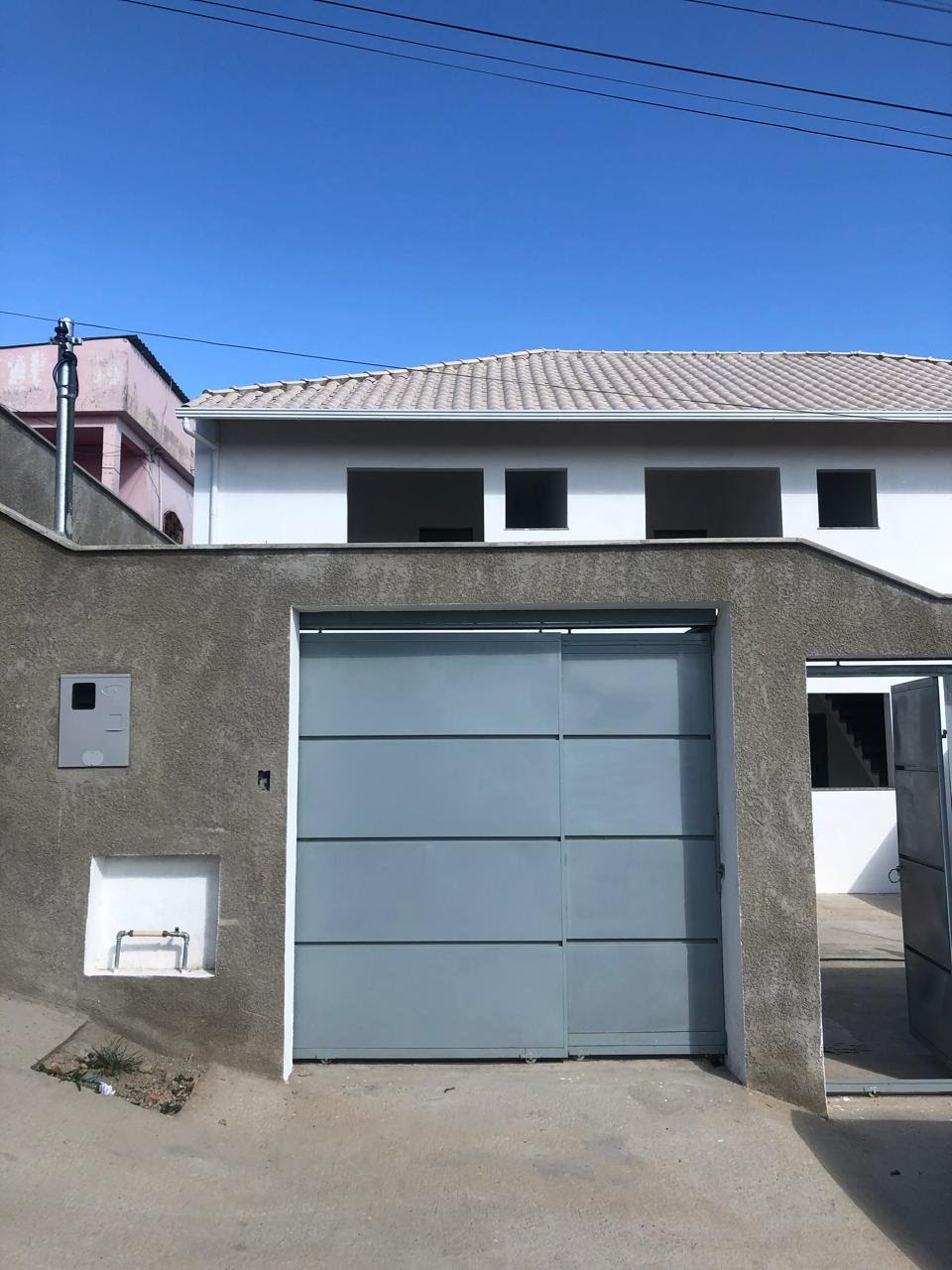 Casa à venda com 3 quartos, 2 banheiros, 2 vagas e 86m² no Botafogo (justinópolis), Ribeirão das Neves (MG) — foto 2 de 10