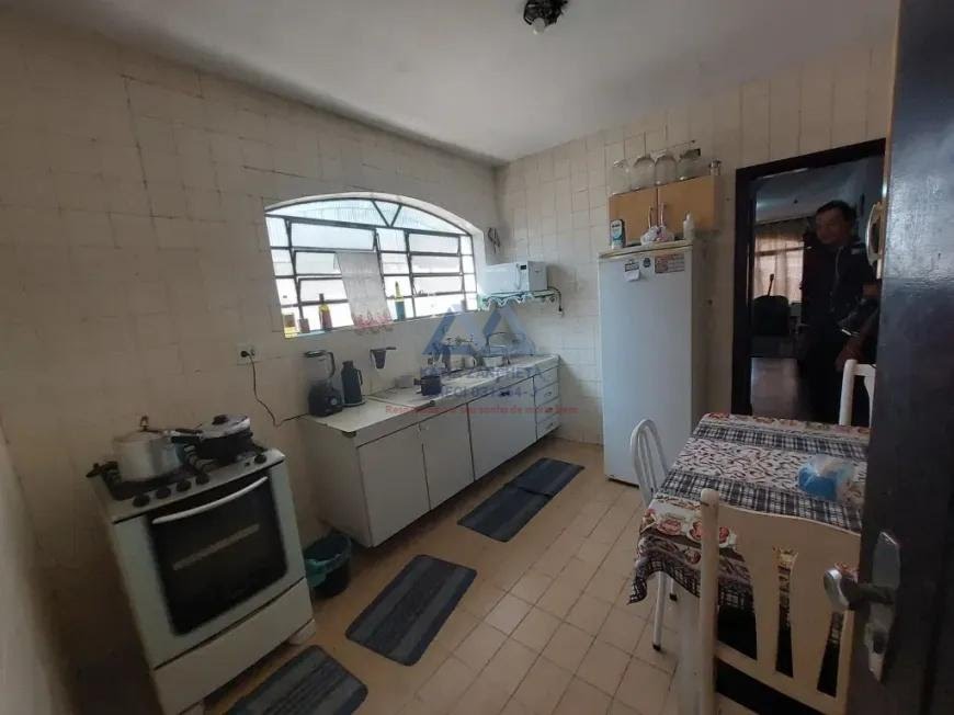 Casa à venda com 3 quartos, 2 banheiros, 3 vagas e 130m² no Cursino, São Paulo (SP) — foto 9 de 22