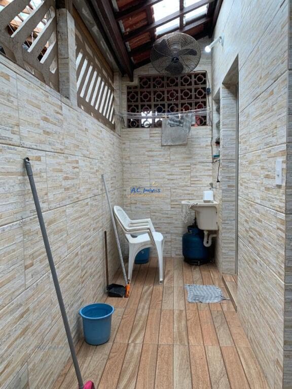 Casa à venda com 1 quarto, 1 banheiro, 1 vaga e 50m² no Aviação, Praia Grande (SP) — foto 2 de 11