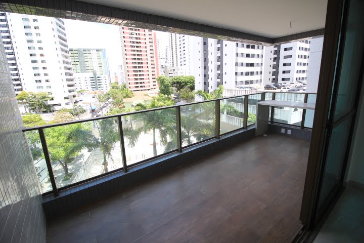 Apartamento à venda com 3 quartos, 3 banheiros, 2 vagas e 93m² no Madalena, Recife — foto principal