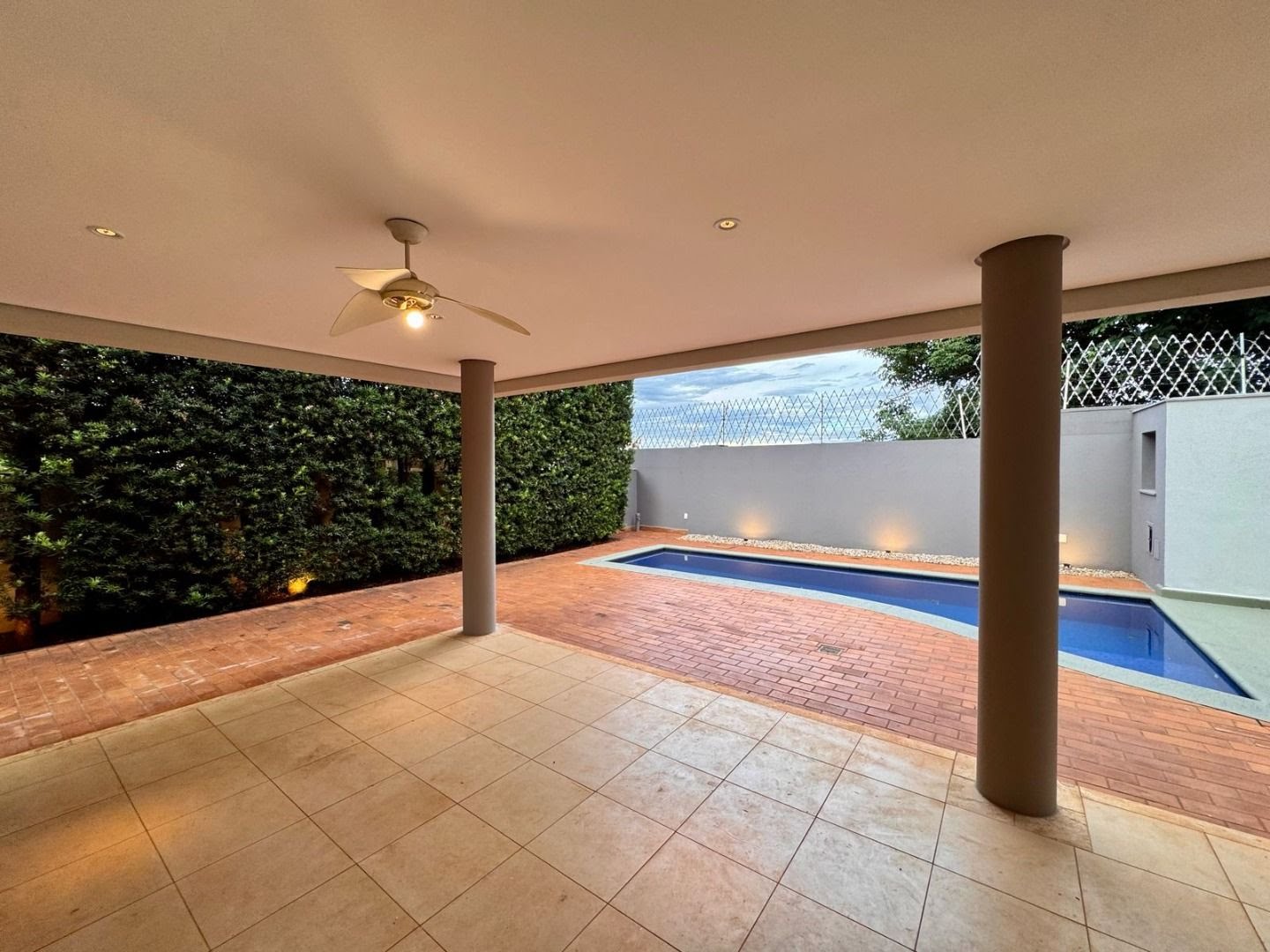 Casa para alugar com 3 quartos, 3 suítes, 3 vagas e 333m² no Jardim Botânico, Ribeirão Preto (SP) — foto 13 de 30