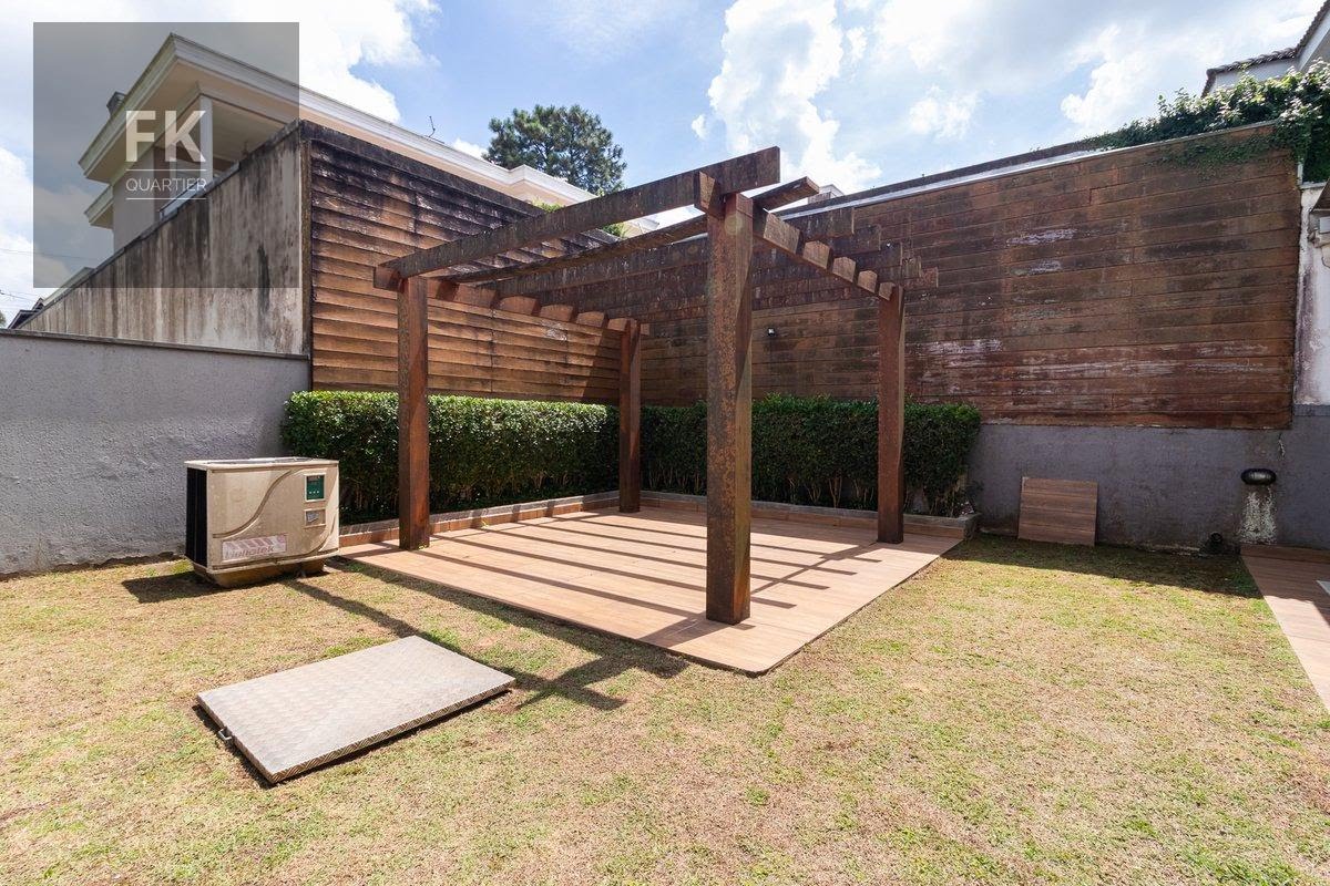 Casa à venda com 4 quartos, 2 suítes, 6 vagas e 430m² no Residencial Morada dos Lagos, Barueri (SP) — foto 16 de 30