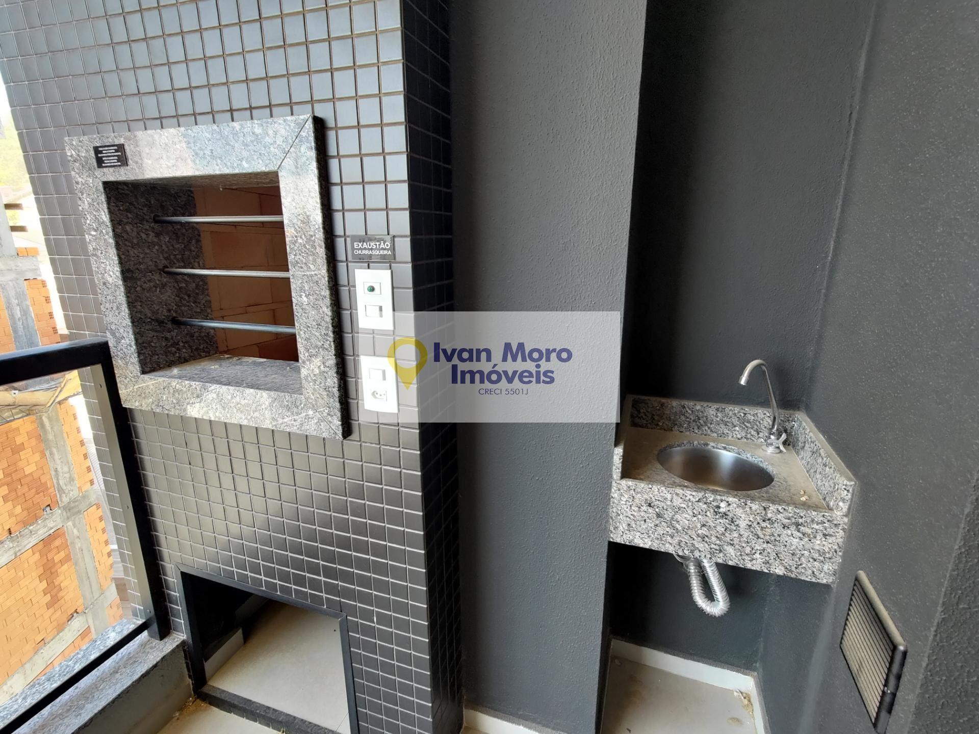 Apartamento à venda com 3 quartos, 3 suítes, 2 vagas e 110m² no Centro, Florianópolis (SC) — foto 17 de 30