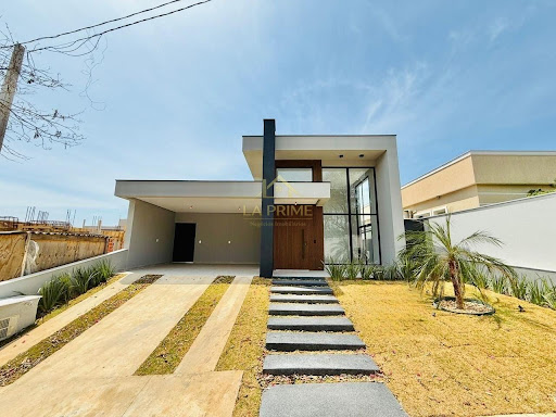 Casa de Condomínio em Cajuru do Sul - Sorocaba, SP
