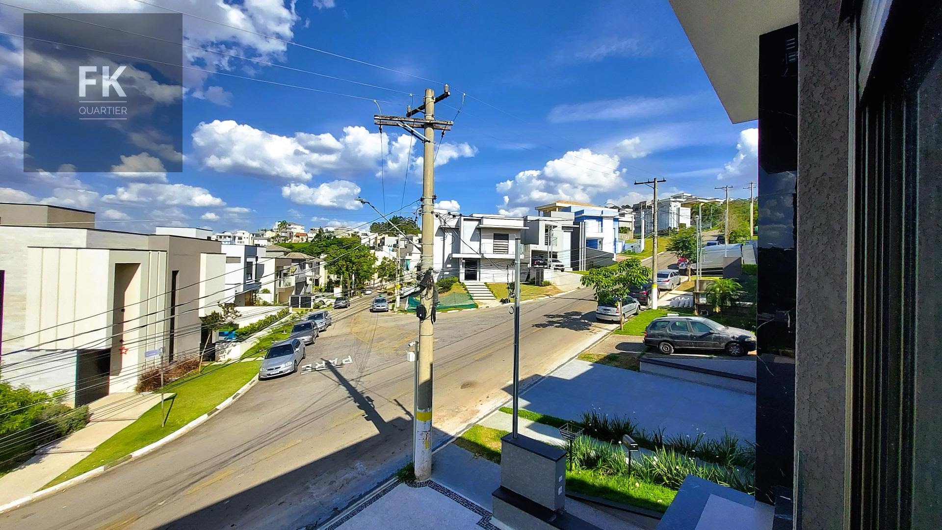 Casa à venda com 3 quartos, 3 suítes, 6 vagas e 265m² no Suru, Santana de Parnaíba (SP) — foto 19 de 27