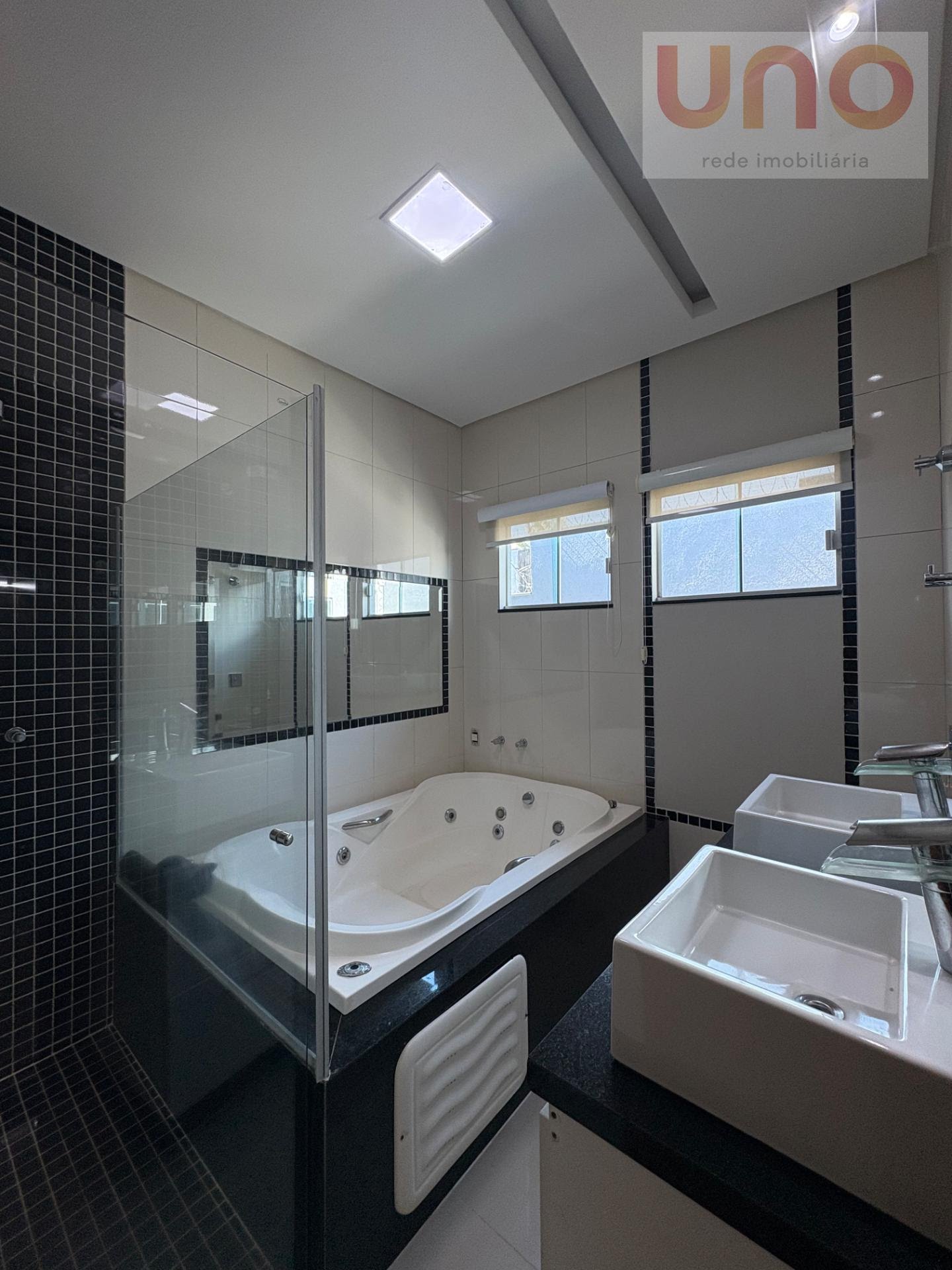 Casa à venda com 3 quartos, 1 suíte, 4 vagas e 155m² no Vila Ipiranga, Campo Grande (MS) — foto 19 de 30