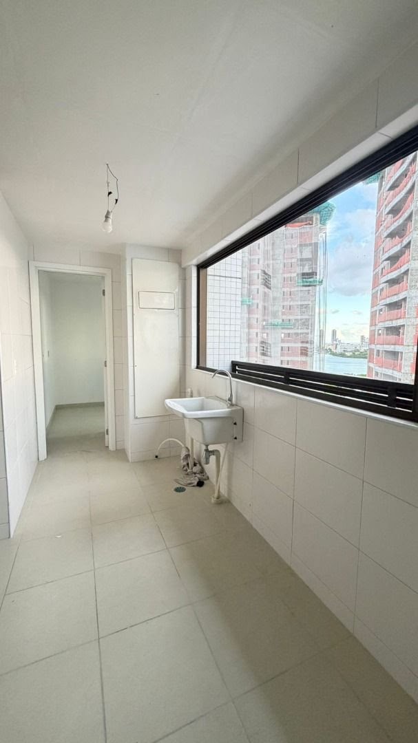 Apartamento à venda com 4 quartos, 4 suítes, 3 vagas e 176m² no Boa Vista, Recife (PE) — foto 28 de 30