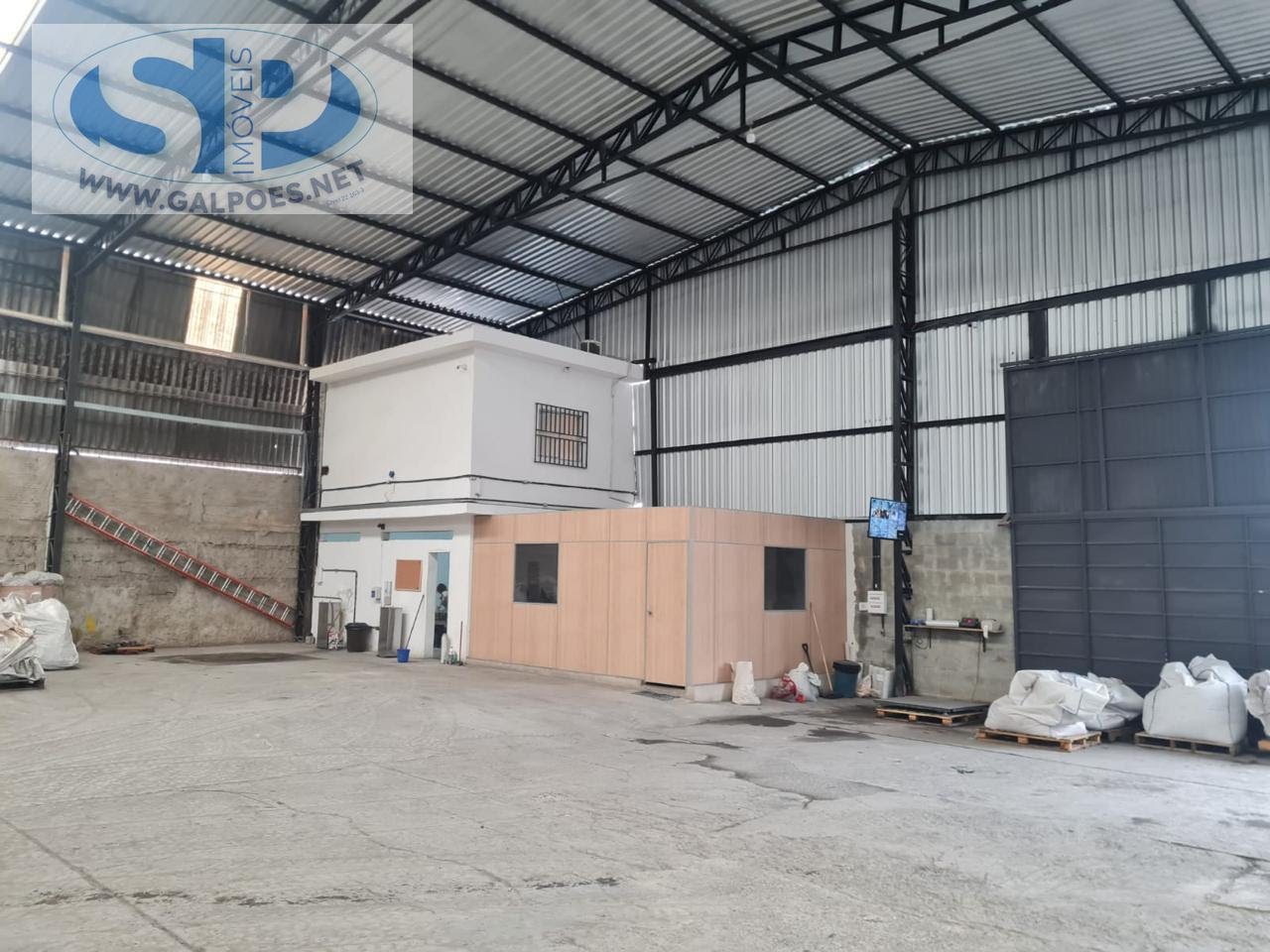 Depósito-Galpão, 1780 m² - Foto 2