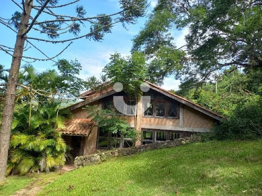 Sítio de Alto Padrão à Venda em Piedade SP