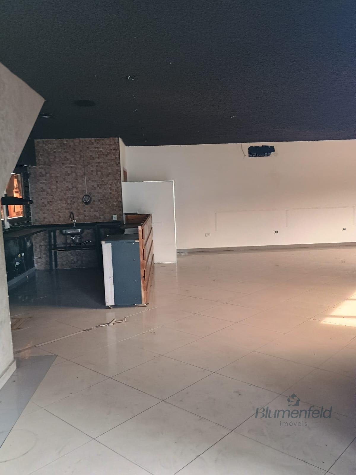 Comercial para alugar com 5 banheiros e 300m² no Centro, Arujá (SP) — foto 9 de 30