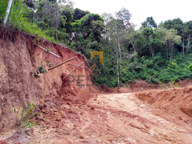 Terreno em Zacarias  -  Maricá