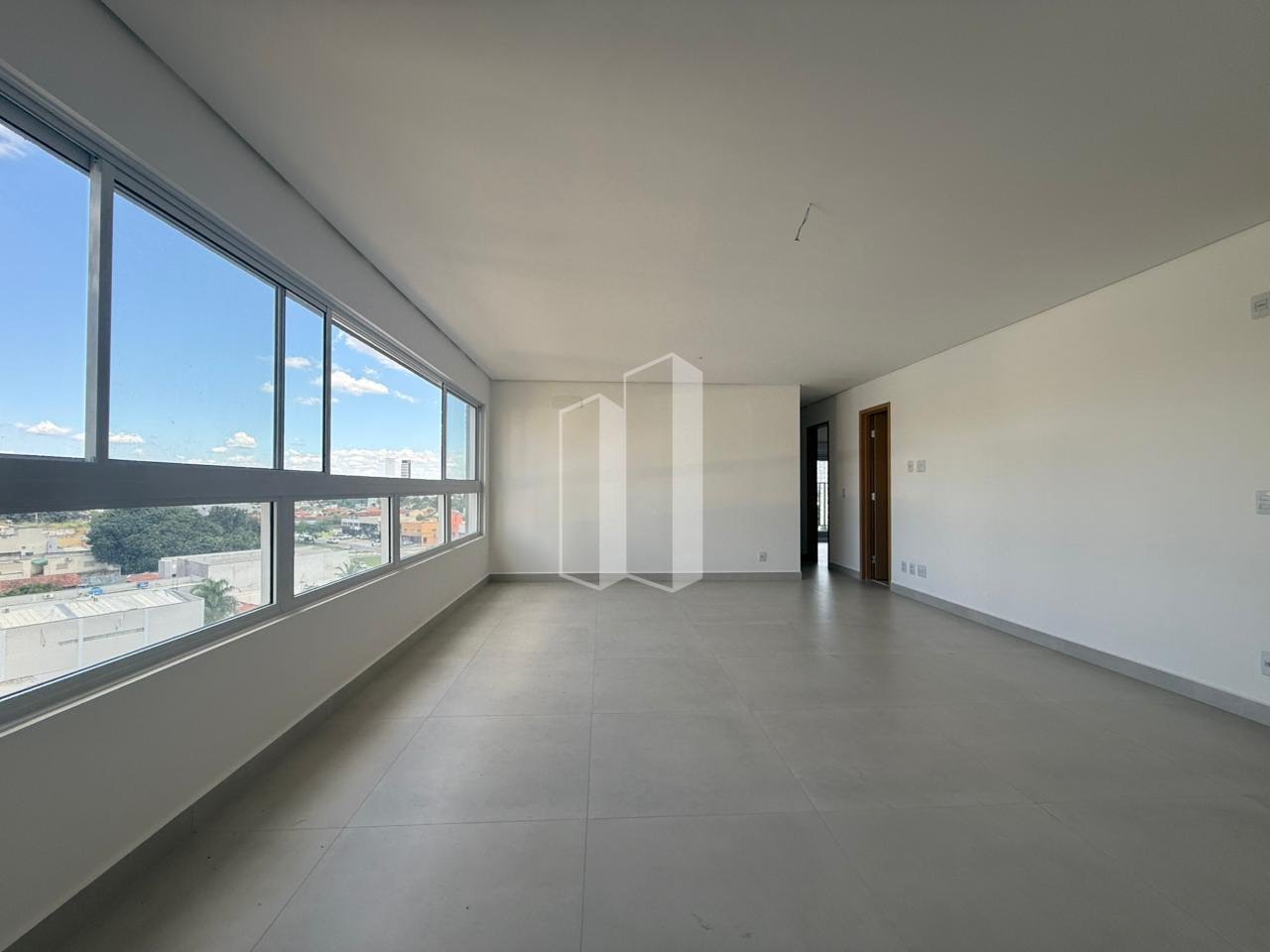 Apartamento à venda com 3 quartos, 3 suítes, 2 vagas e 116m² no Serrinha, Goiânia (GO) — foto 4 de 28