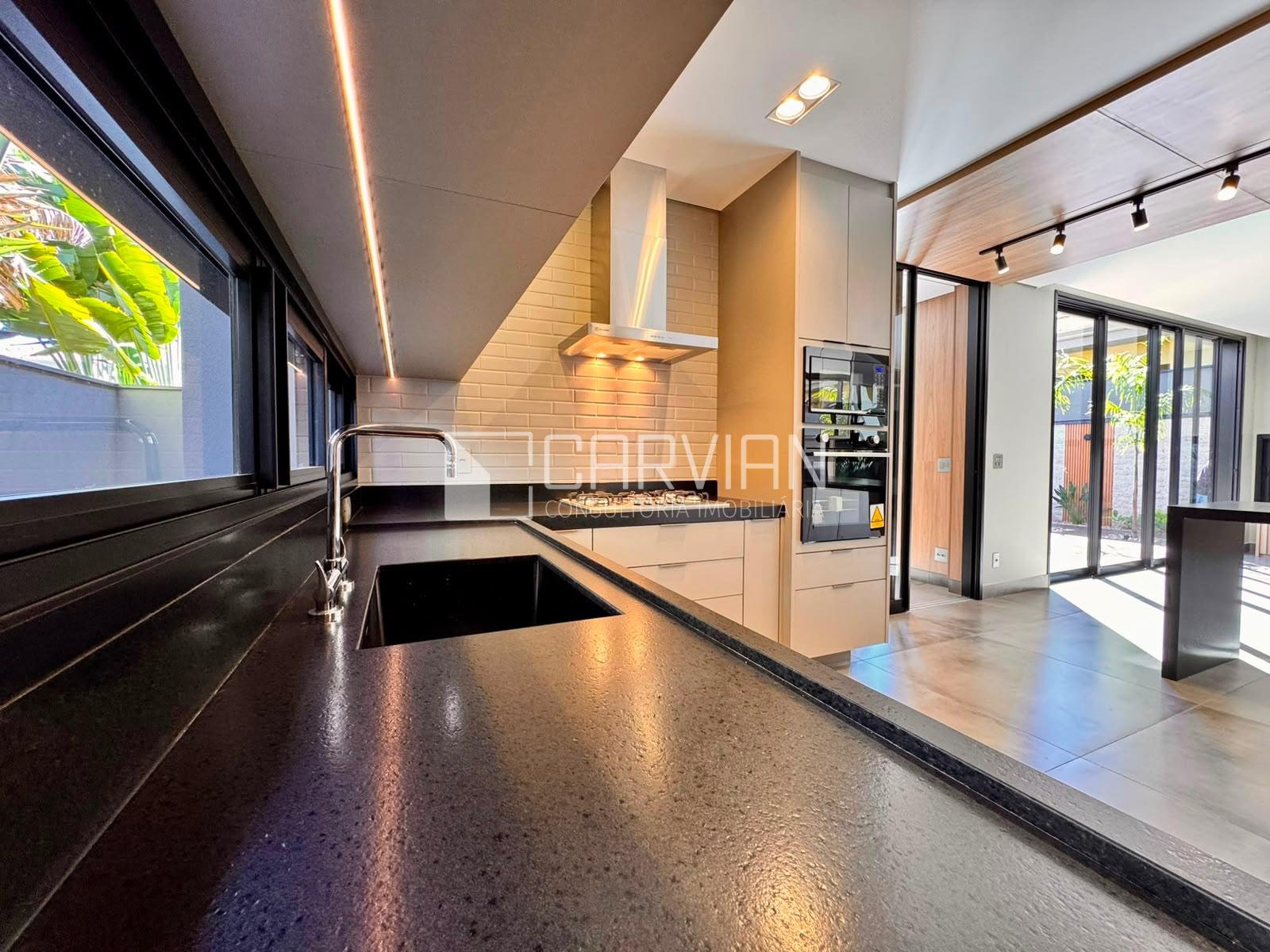 Casa à venda com 4 quartos, 4 suítes, 2 vagas e 450m² no Condomínio Guaporé, Ribeirão Preto (SP) — foto 11 de 30
