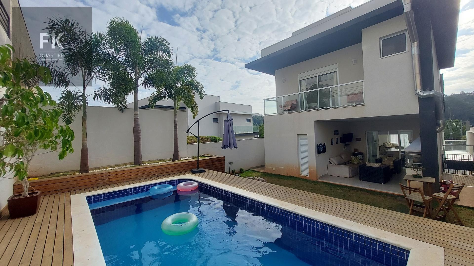 Casa à venda com 3 quartos, 3 suítes, 4 vagas e 268m² no Suru, Santana de Parnaíba (SP) — foto 22 de 29