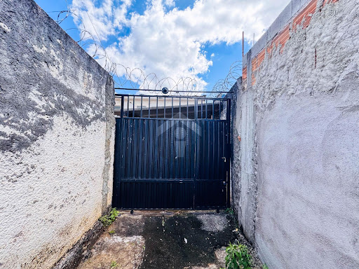 Casa para Locação em Vila Betânia, Alfenas | 1 Dormitório