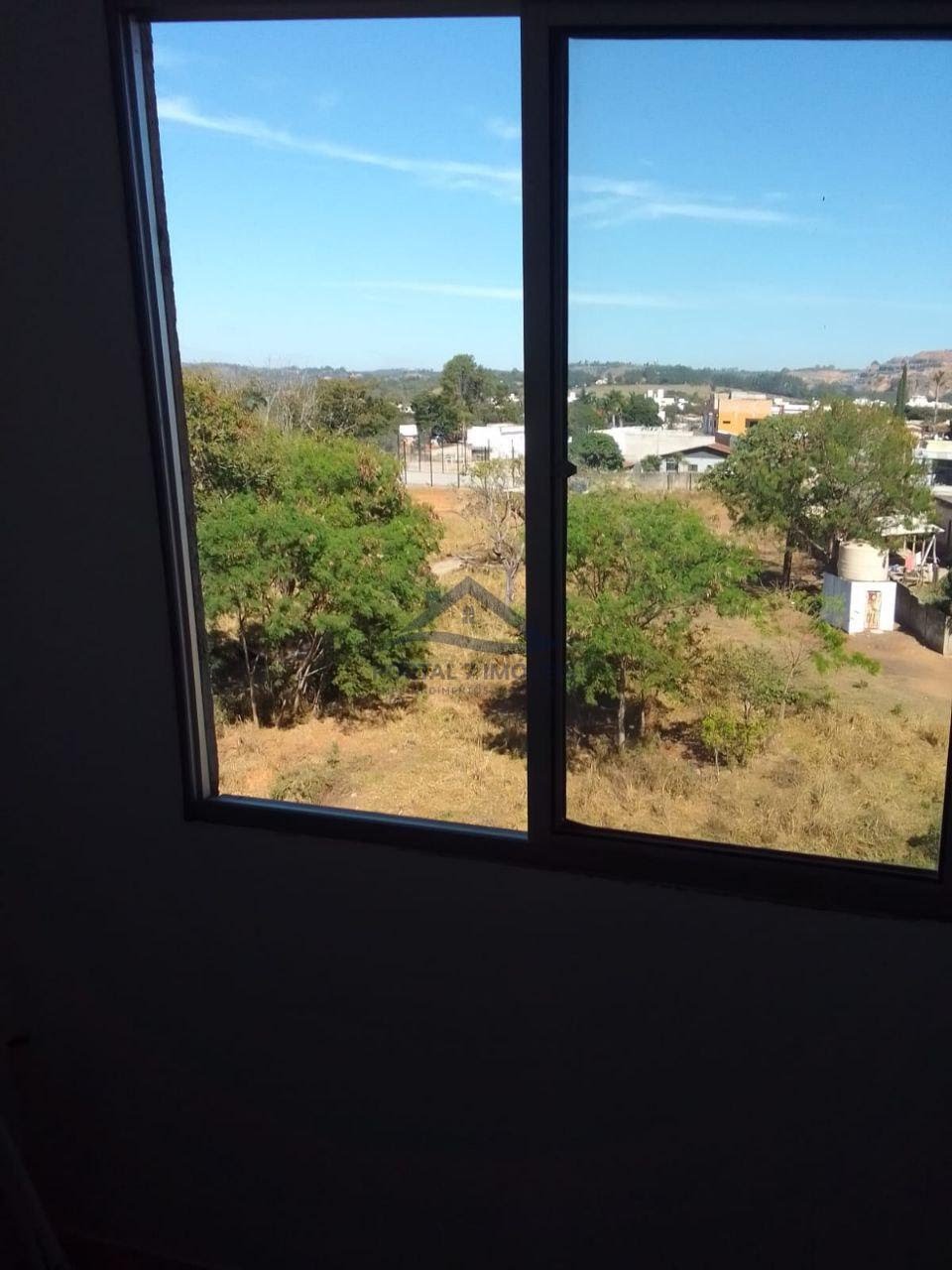 Apartamento à venda com 2 quartos, 1 banheiro, 1 vaga e 47m² no Vale das Palmeiras, Sete Lagoas (MG) — foto 5 de 12