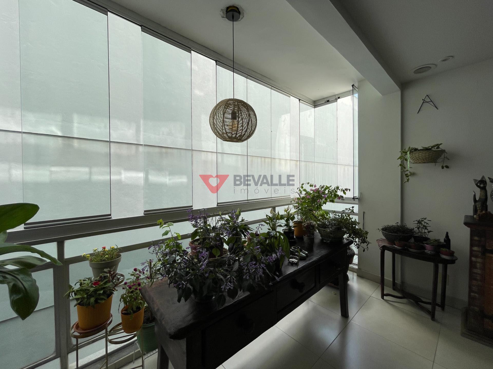 Apartamento à venda com 4 quartos, 2 suítes, 2 vagas e 145m² no Humaitá, Rio de Janeiro (RJ) — foto 8 de 30