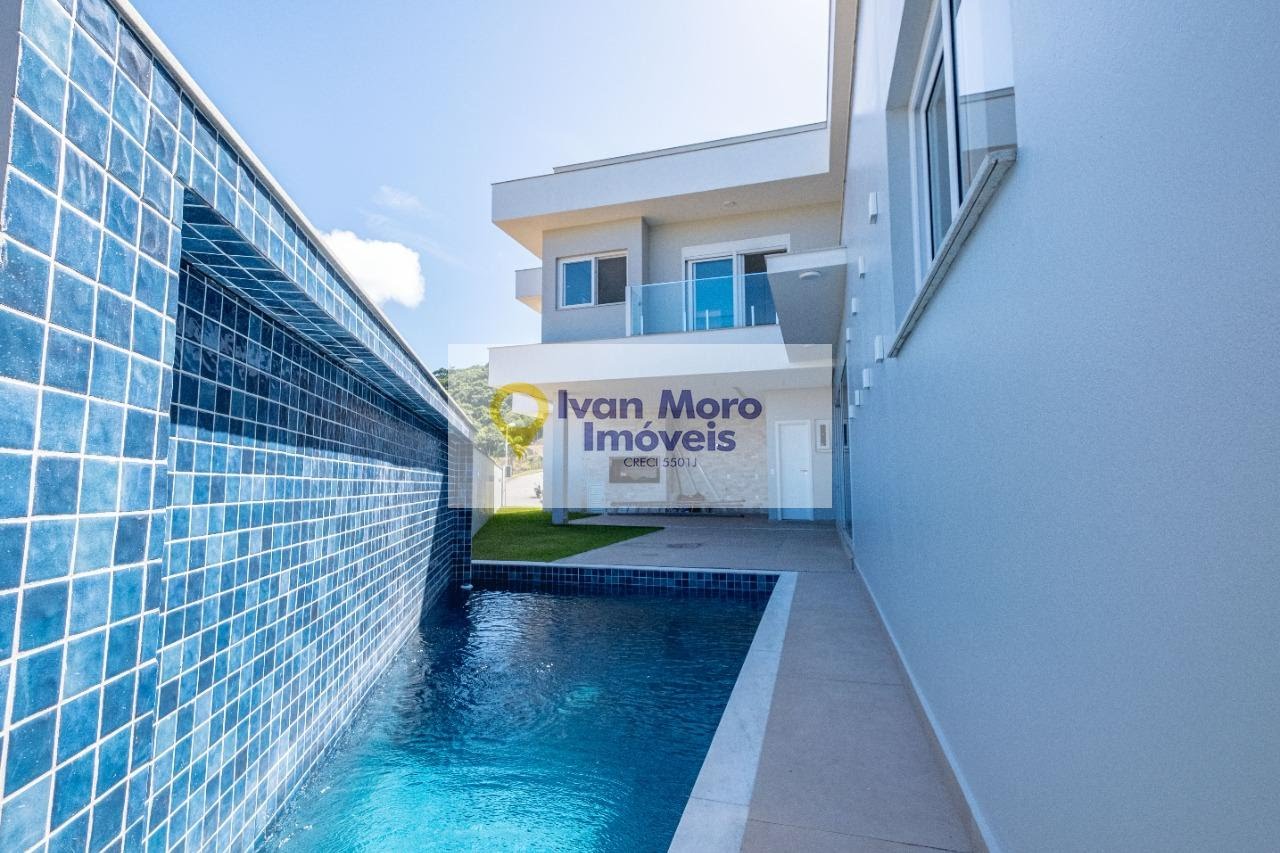 Casa à venda com 4 quartos, 3 suítes, 3 vagas e 378m² no Ingleses Norte, Florianópolis (SC) — foto 10 de 30