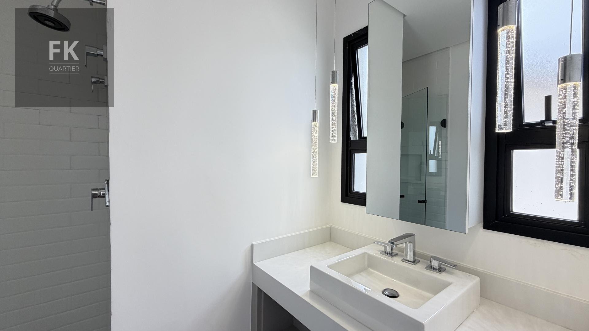 Casa à venda com 5 quartos, 5 suítes, 4 vagas e 350m² no Alphaville Residencial Dois, Barueri (SP) — foto 30 de 30