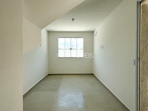 Casa de Condomínio em Campos Elíseos  -  Duque de Caxias