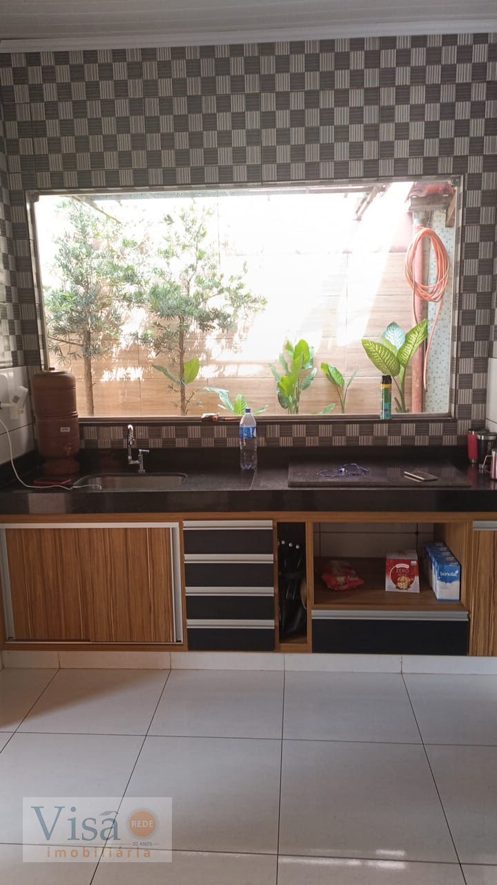 Casa para alugar com 3 quartos, 1 suíte, 2 vagas e 360m² no Novo Horizonte, Paracatu (MG) — foto 12 de 22