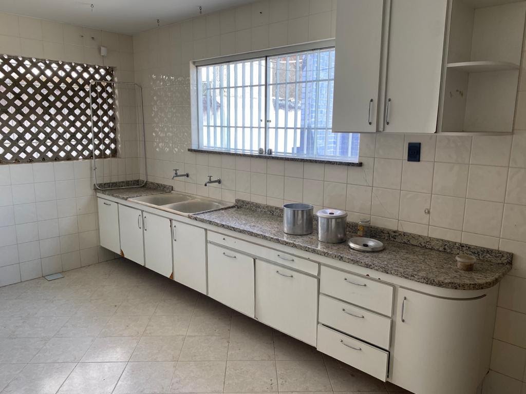 Casa à venda com 4 quartos, 1 suíte, 6 vagas e 358m² no Santa Mônica, Feira de Santana (BA) — foto 11 de 20