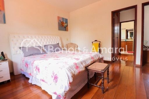 Casa, 5 quartos, 322 m² - Foto 9