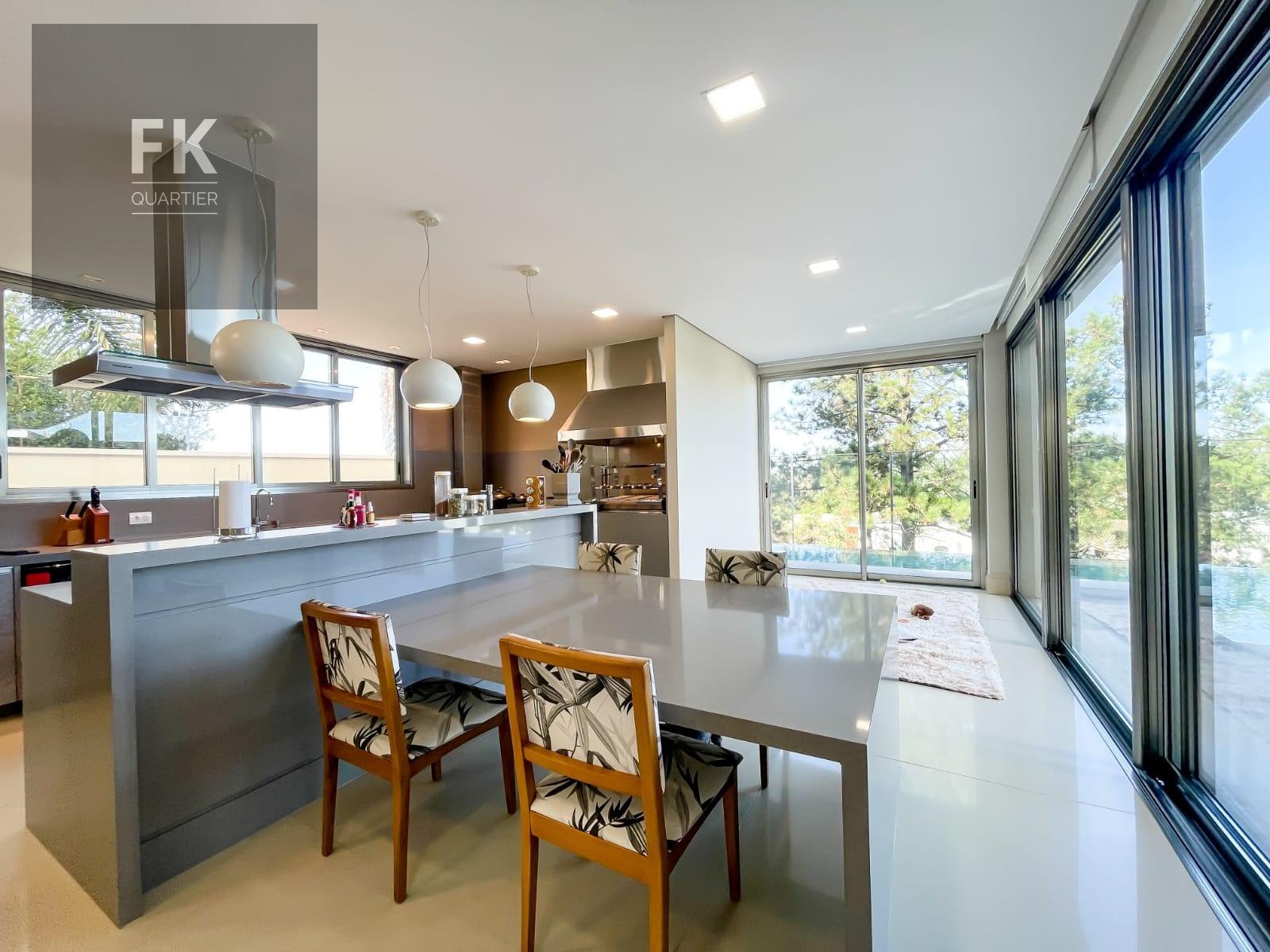 Casa à venda com 4 quartos, 4 suítes, 6 vagas e 1070m² no Residencial Morada dos Lagos, Barueri (SP) — foto 13 de 30