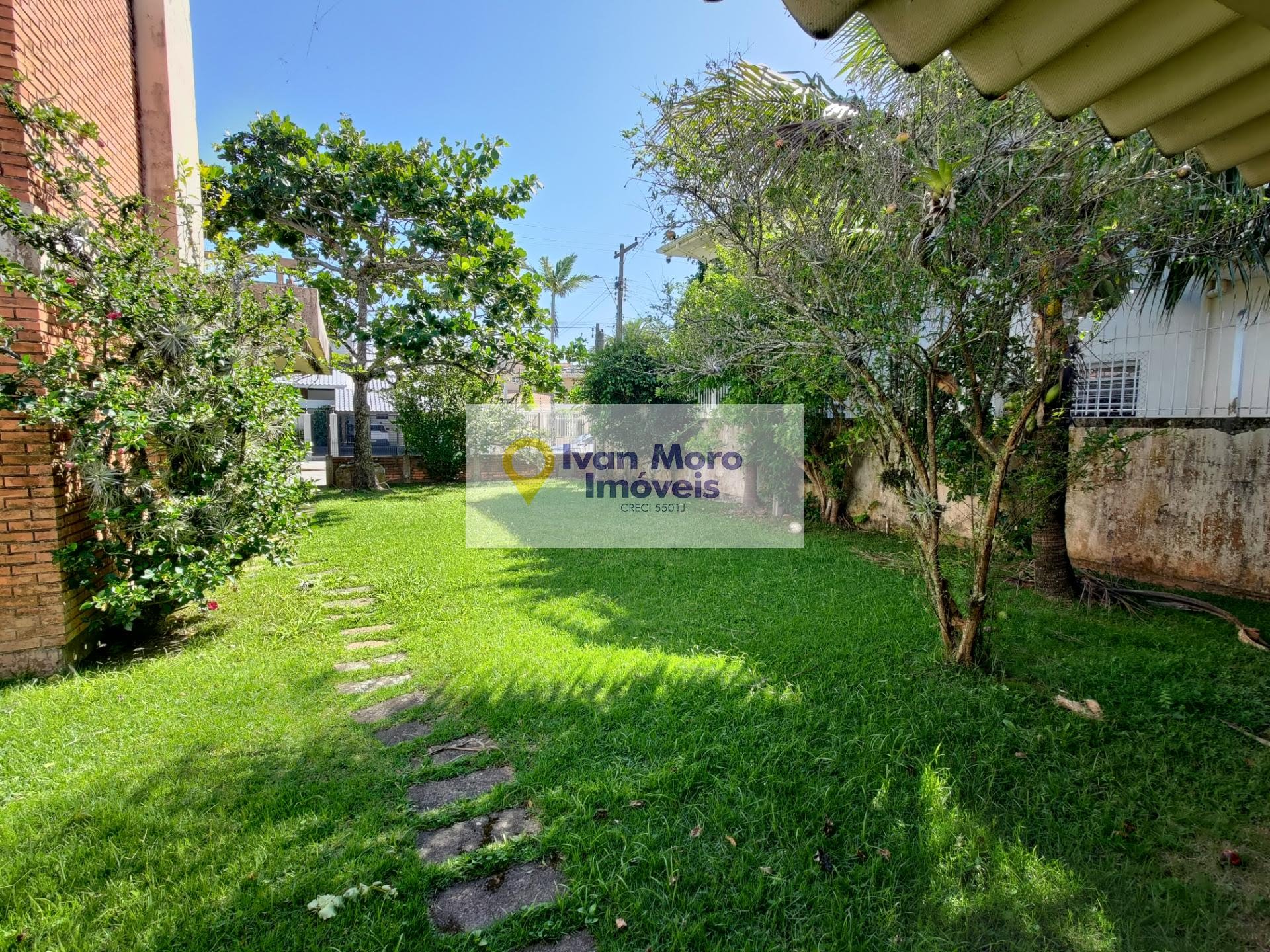 Casa à venda com 2 quartos, 3 banheiros, 3 vagas e 150m² no Daniela, Florianópolis (SC) — foto 5 de 30