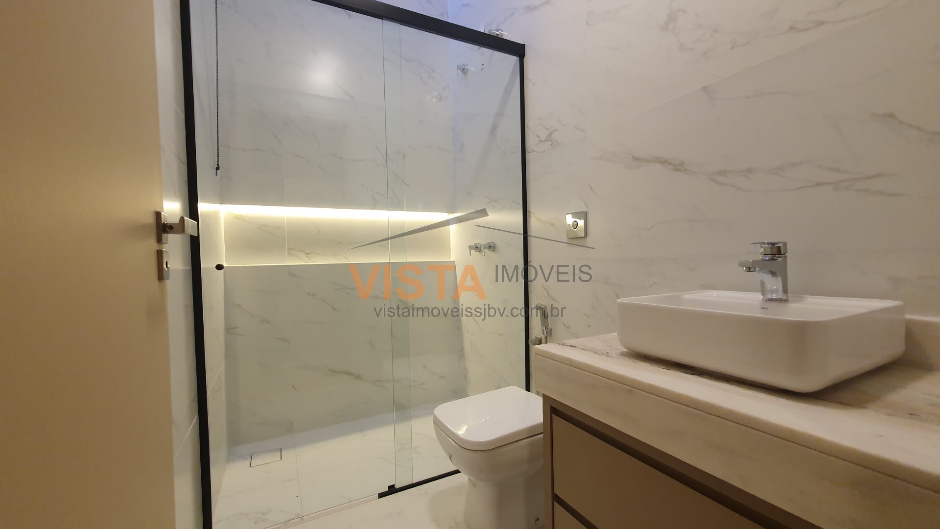 Casa à venda com 3 quartos, 3 suítes e 4 vagas no Parque Alvorada, São João da Boa Vista (SP) — foto 13 de 17