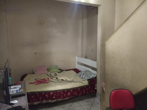 Sala e dormitório da casa dos fundos