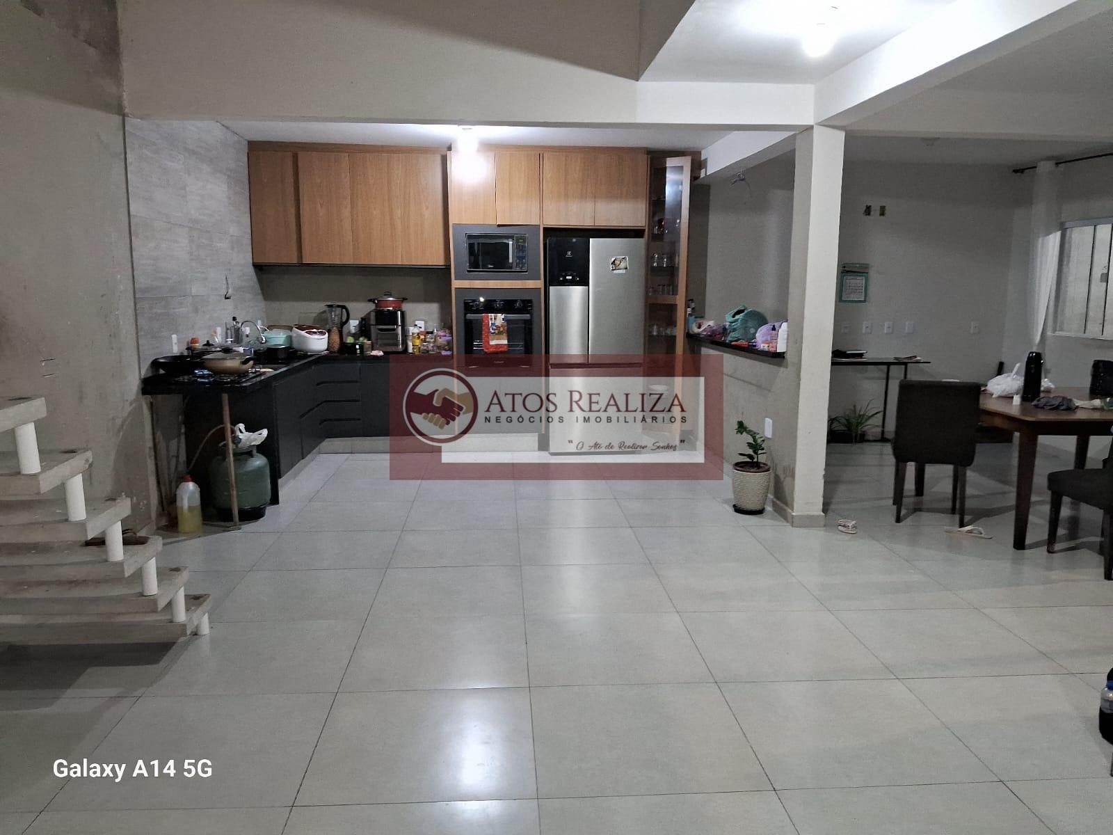 Casa à venda com 4 quartos, 1 suíte e 1 vaga no Colônia (zona Sul), São Paulo (SP) — foto 4 de 9
