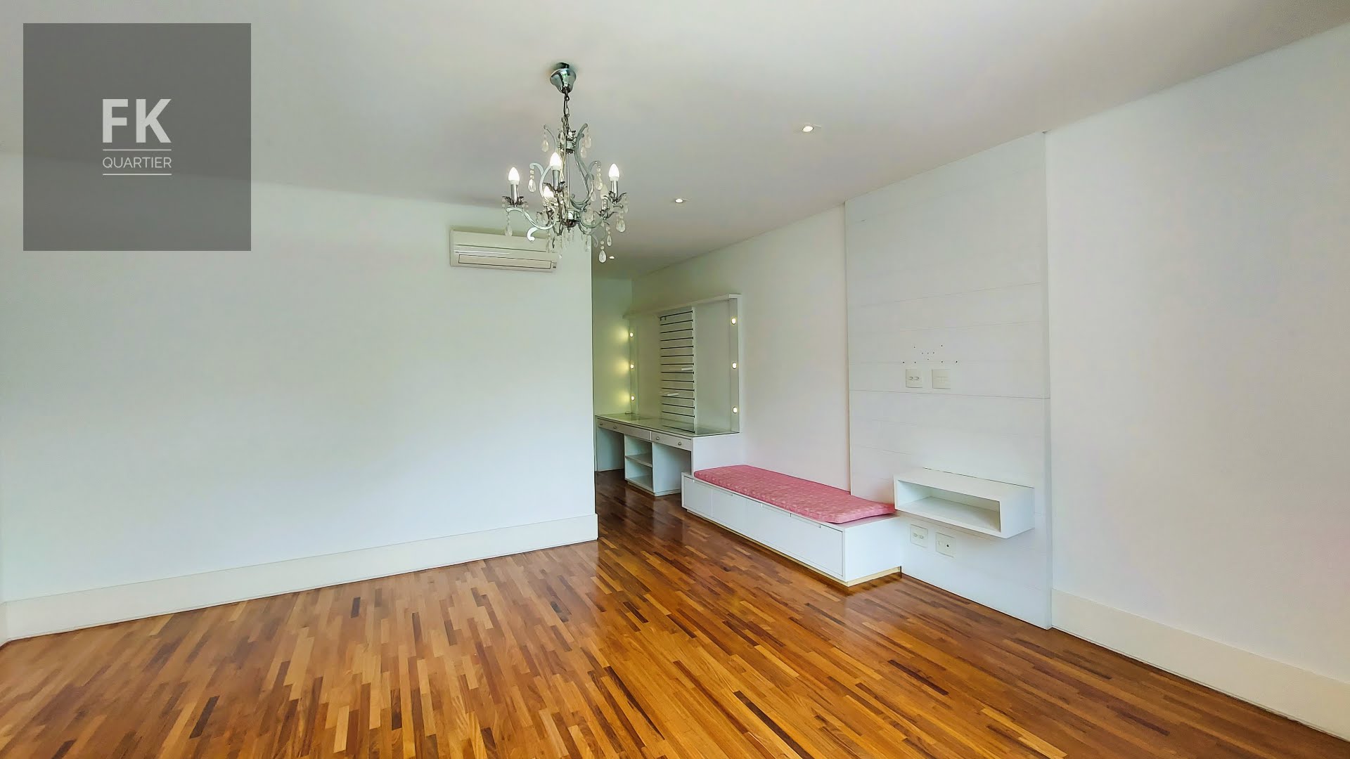 Casa à venda com 5 quartos, 5 suítes, 4 vagas e 730m² no Alphaville Conde II, Barueri (SP) — foto 28 de 30